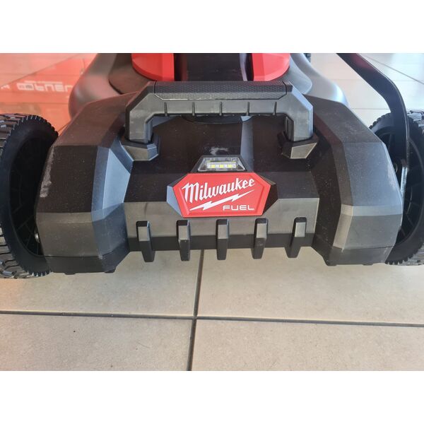 Kosiarka akumulatorowa Milwaukee MILWAUKEE.MOWER M18F2LM46-0 2x18V 46cm