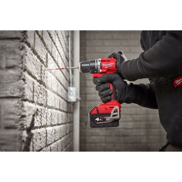 Wiertarko-wkrętarka Milwaukee MILWAUKEE.DRIVEN UD.M18BLPDRC-422C 60.5Nm 1x4.0Ah+1x2.0Ah BL