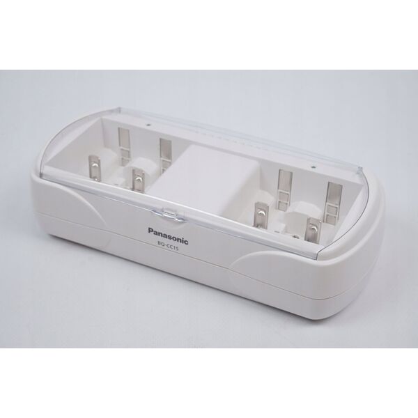 Ładowarka do aparatu Panasonic Panasonic battery charger BQ-CC15 universal