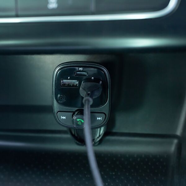 Forever Forever FM transmitter/charger TR-370 BT 30W