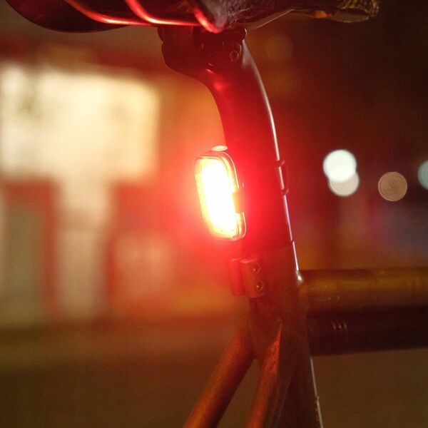 Blackburn Lampka tylna BLACKBURN GRID REAR LIGHT, 40 lumenów (NEW)