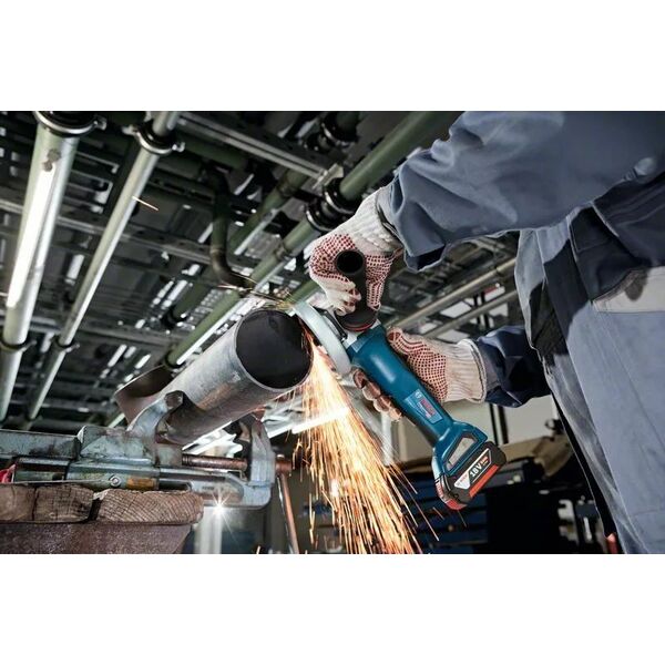 Szlifierka Bosch Bosch cordless angle grinder GWS 18V-10 P Professional, 125mm (blue/black, 2x Li-ion battery 5.0Ah, in L-BOXX)