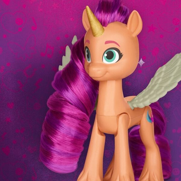 Figurka Hasbro MY LITTLE PONY Figure Dragon Light reveal