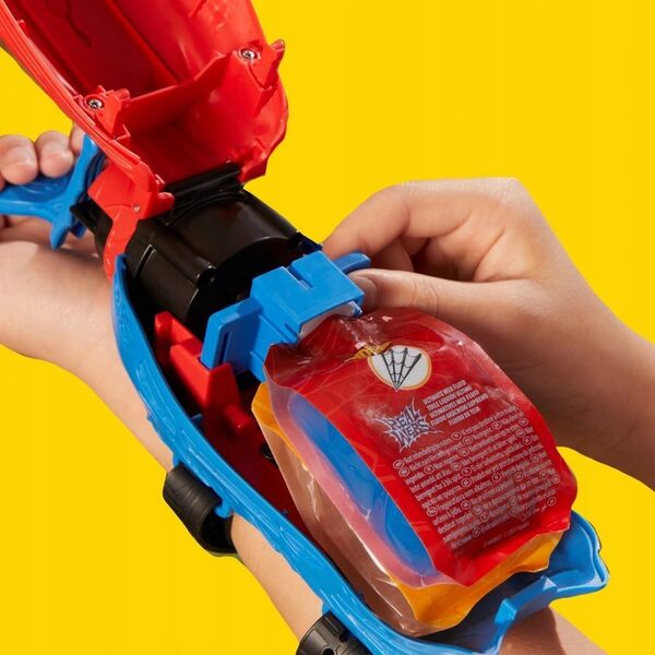 Spiderman SPIDER-MAN Role play Real webs ultimate web blaster