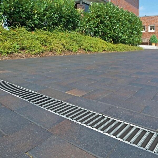ACO ACO HEXALINE 2.0 PL. WITH STEEL GRATE