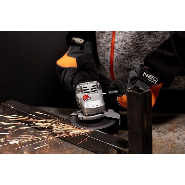Szlifierka Graphite SZLIFIERKA KĄTOWA 900W TARCZA 125*22.2MM