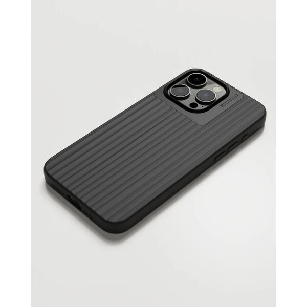 Etui Nudient Bold do iPhone 15 Pro Max    czarny/black