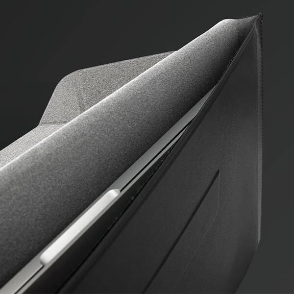Etui Uniq UNIQ Oslo laptop sleeve 14" black/black