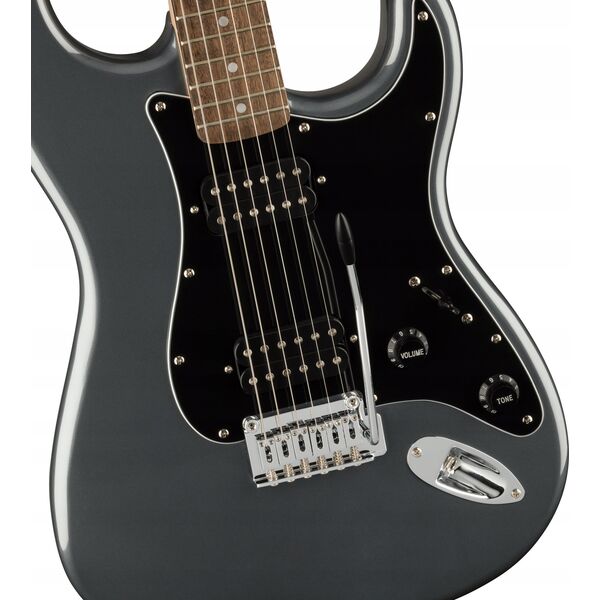 Squier Squier Sonic Stratocaster -kitarapaketti, musta