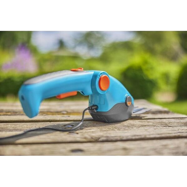 Gardena GARDENA ComfortCut Li Akku-Strauch- und Grasschere 3,6 V