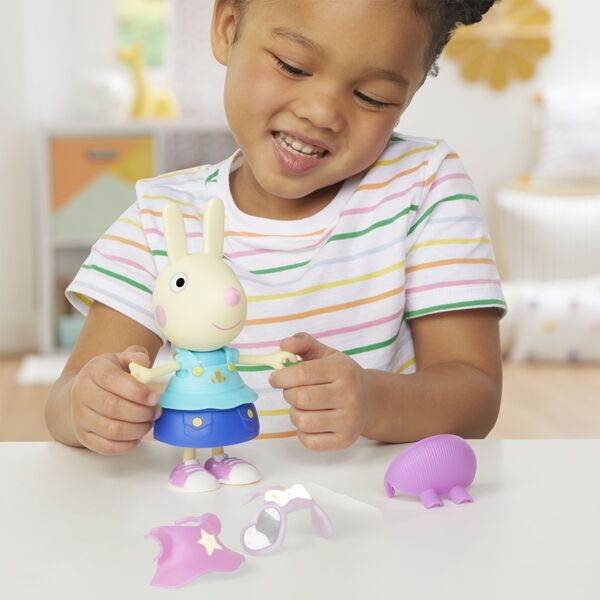 Figurka Peppa Pig PEPPA PIG playset Peppa and friends dress up 15 cm