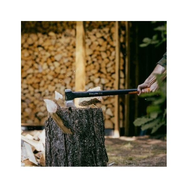 Fiskars FISKARS SIEKIERA ROZŁUPUJĄCA X32  X-SERIES OSTRZE L + PIŁA SKŁADANA