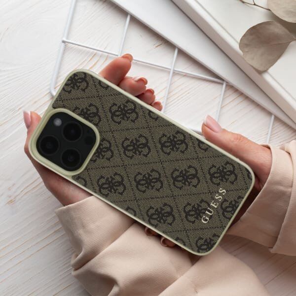 Guess Guess GUHCP16LGF4GGR iPhone 16 Pro 6.3"   czarny/black hardcase 4G Charms Collection