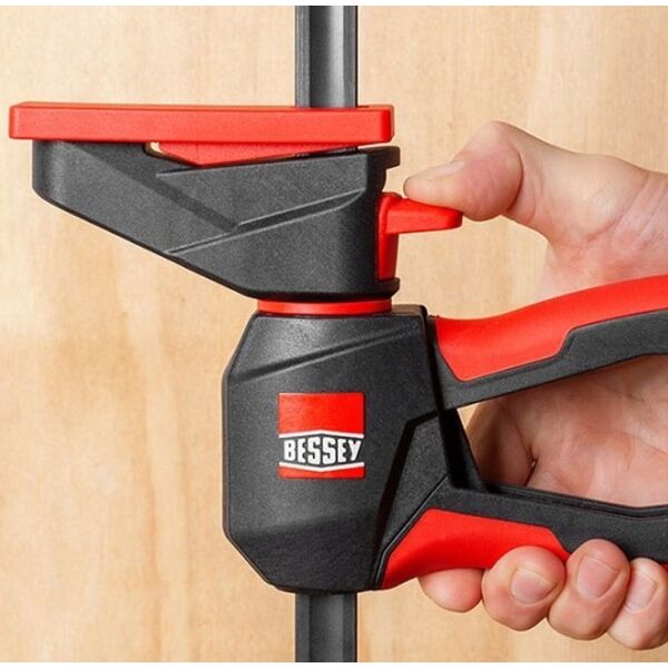Bessey A set of clamps with a rotating handle BESSEY 300/80