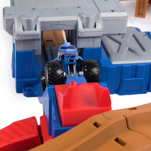 Monster Jam MONSTER JAM launch track with two vehicles Supercharge Speedway, 6071089