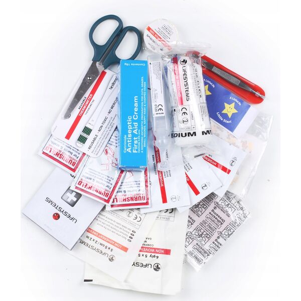 LittleLife Vaistinėlė šeimai LittleLife Family First Aid Kit