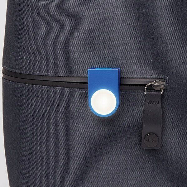 Lampka biurkowa Lexon Lexon Lucie LED clip blue/blue LL121B