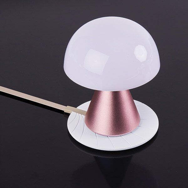 Lampka biurkowa Lexon Lexon Mina M LED lamp pink/pink LH64MLP