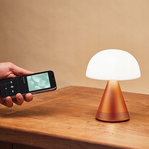 Lampa stołowa Lexon Lexon Mina Audio L LED Lamp with Bluetooth Speaker Orange/Orange LH76O1