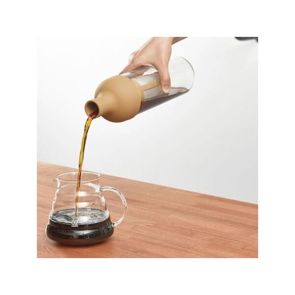 Hario Butelka z sitkiem brązowa 750 ml