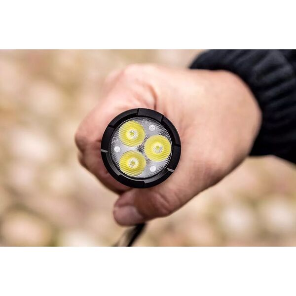 Latarka Neo akumulatorowa na USB, 3300 lm OSRAM P9 LED (99-037)