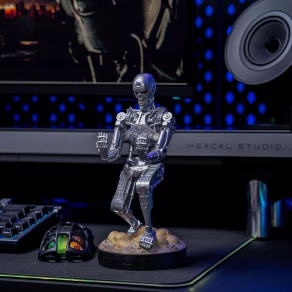 Cable Guys Exquisite Gaming stojak na smartfon / kontroler Cable Guys Terminator T-800 (20 cm)