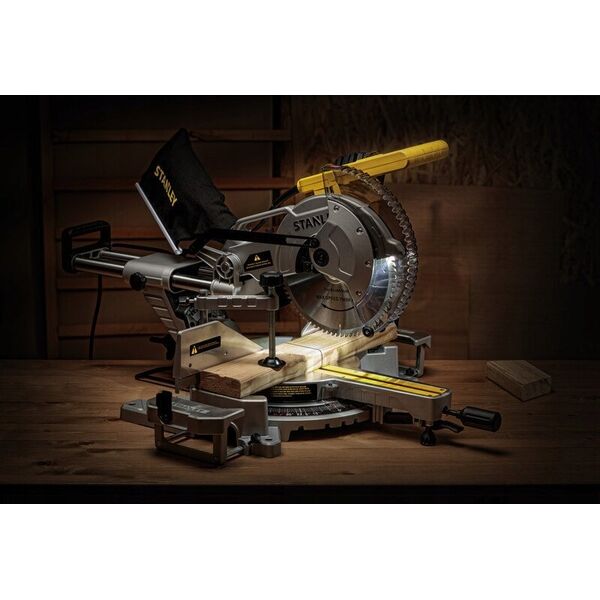 ST MITRE SAW 254mm/1800W SM1800 WITH FEED