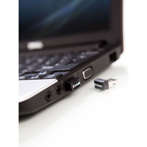 Pendrive Verbatim Store 'n' Stay NANO, 16 GB  (97464)