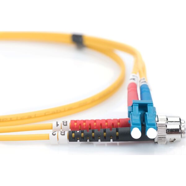 Digitus DIGITUS Professional - Patch- Cable - LC Single mode (M) to ST Single mode (M) - 1 m - glass fiber - 9 / 125 Micron - OS1 - halogen free - yellow