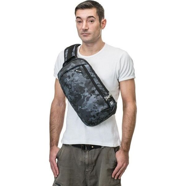 Pacsafe +Vibe 325 sling pack JET Black