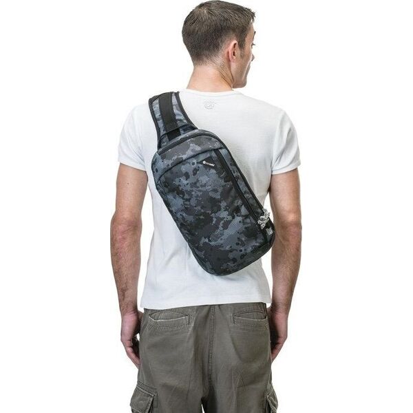 Pacsafe +Vibe 325 sling pack JET Black