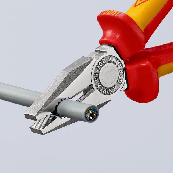 Knipex szczypce kombinerki uniwersalne izolowane (03 06 200)