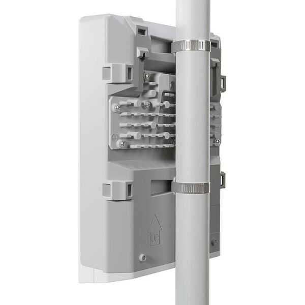 Switch MikroTik netPower 16P (CRS318-16P-2S+OUT)