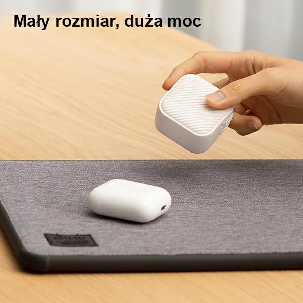 Ładowarka Uniq Verge Pro 1x USB-A 2x USB-C 3 A (UNIQ358WHT)