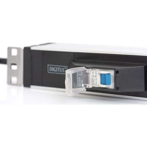 Digitus 1U przeciwprzepięciowa 6 gniazd czarna (DN-95417)