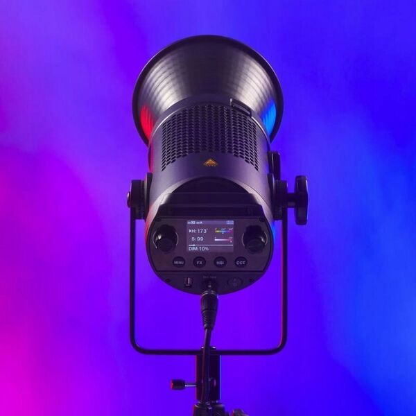 Lampa studyjna GODOX Godox SZ150R  RGB LED Light Bi-Color zoombar