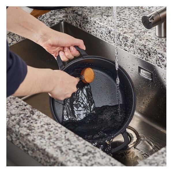Patelnia Fiskars Norden cast iron pan, 28 cm