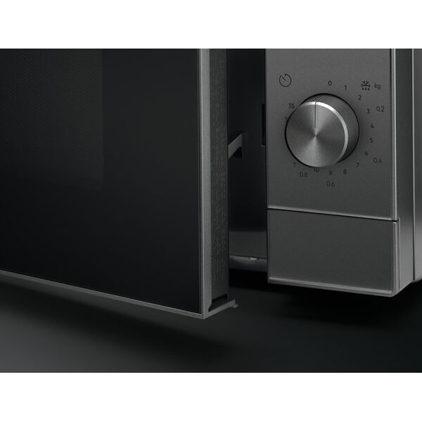 Kuchenka mikrofalowa Electrolux EMZ421MMTI