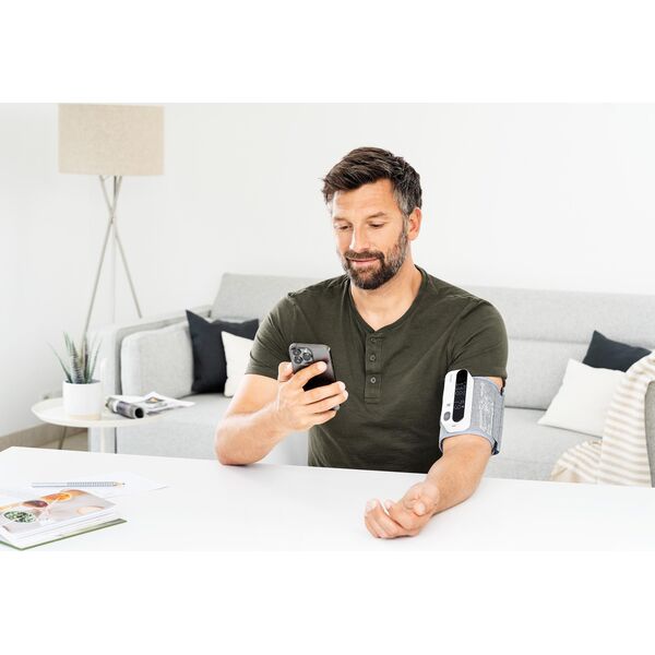 Ciśnieniomierz Beurer Beurer BM 59 upper arm blood pressure monitor (white/black, Bluetooth)