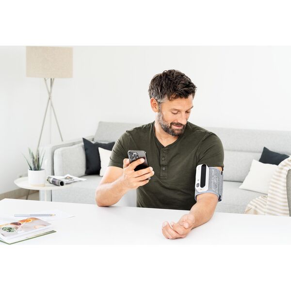 Ciśnieniomierz Beurer Beurer BM 59 upper arm blood pressure monitor (white/black, Bluetooth)