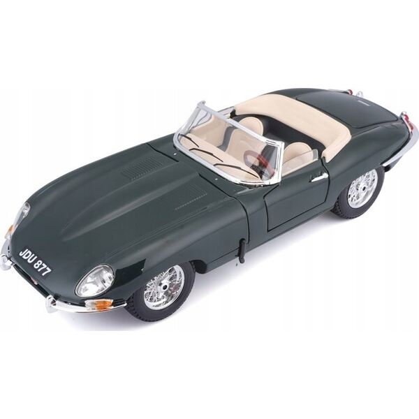 Bburago BBU 1:24 Jaguar XKR-S white 21063W 02696