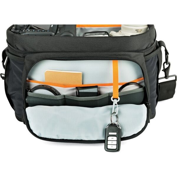 Τσάντα Lowepro Τσάντα Lowepro Nova 200 AW II Μαύρη 13802982 56035371424