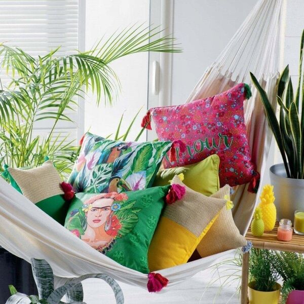 Douceur d`Interieur Pokrowiec na sofę WELL, pikowany, mikrofibra, 279 x 179 cm
