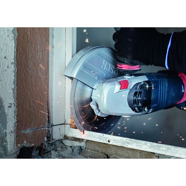 Bosch Diamentowa tarcza tnąca EXPERT MultiMaterial 230 x 22,23 x 2,4 x 15 mm