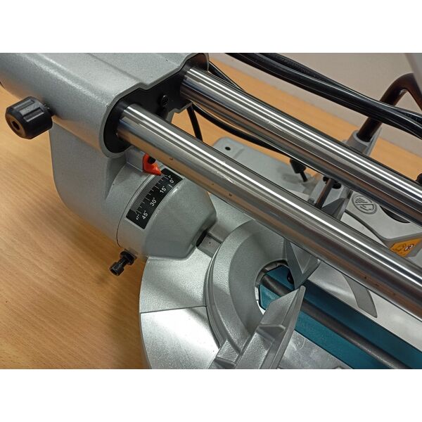 Ukośnica Makita SAW MITRE LS1110F 260MM 1450W