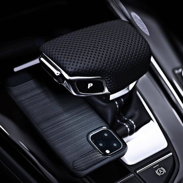 ETUI Futerał Forcell CARBON do iPhone 13 czarny CASE