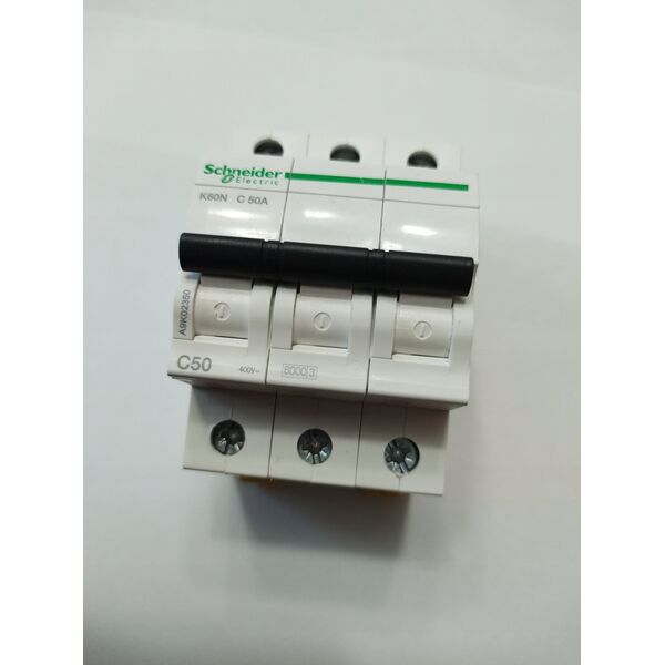 Schneider Electric διακόπτης κυκλώματος 3P C 50A 6kA AC K60N-C50-3 A9K02350 6545741 3606481138514