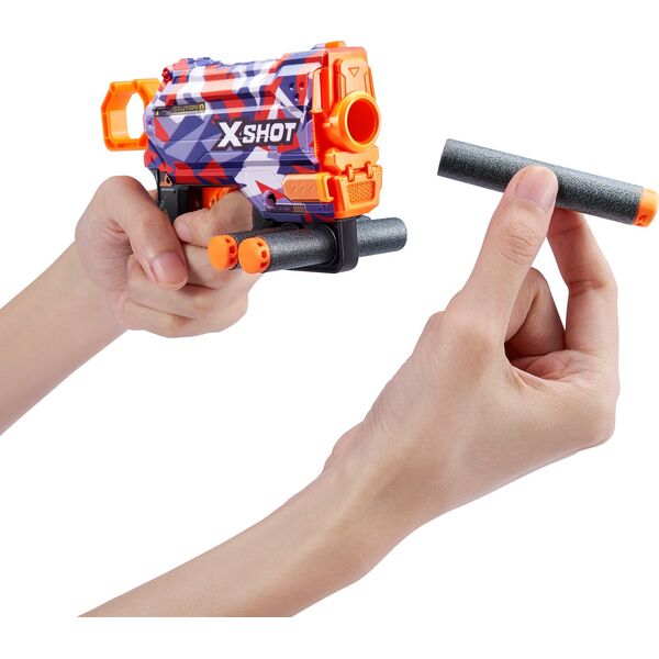 XShot X-Shot Skins Menace Dart Blaster (8 Darts)