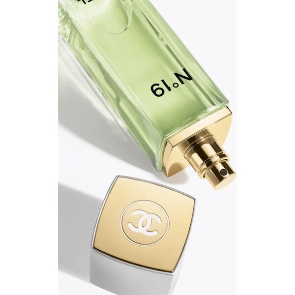 Chanel No 19 Edt Spray - - 100 ml