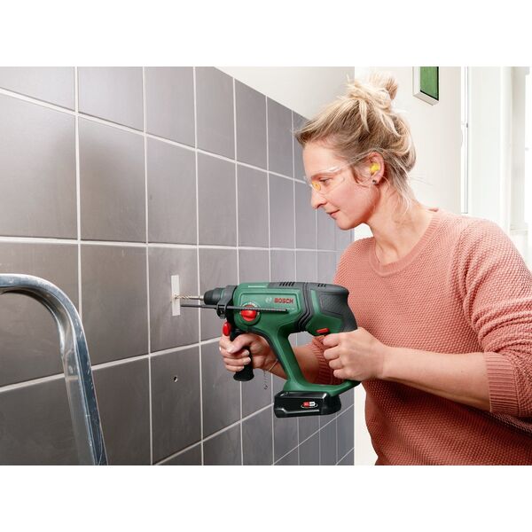 Młotowiertarka Bosch UniversalHammer 18V